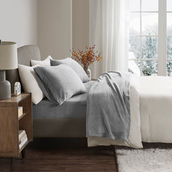 The appearance of Soloft Polyester Soloft Plush Queen Sheet Set In Grey designed by Olliix in the transitional interior design. This grey piece of furniture  was selected by 1StopBedrooms from Soloft Plush Collection to add a touch of cosiness and style into your home. Sku: BL20-0871. Material: Polyester. Bed Size: Queen. Product Type: Bed Sheet. Image1