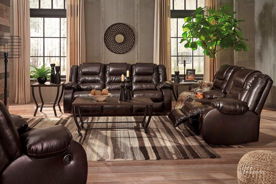 The appearance of Spenceburg Chocolate Living Room Set designed by Luxe Mod in the modern / contemporary interior design. This chocolate piece of furniture  was selected by 1StopBedrooms from Spenceburg Collection to add a touch of cosiness and style into your home. Sku: 7930788;7930794. Material: Fabric. Product Type: Living Room Set. Image1
