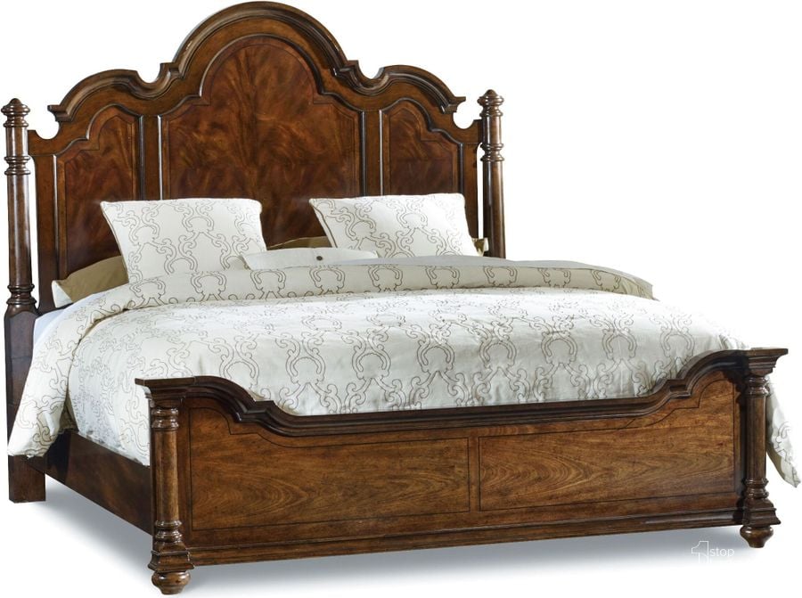 The appearance of Leesburg Brown Cal. King Poster Bed designed by Hooker in the traditional interior design. This brown piece of furniture  was selected by 1StopBedrooms from Leesburg Collection to add a touch of cosiness and style into your home. Sku: 5381-90663;5381-90667;5381-90668. Bed Type: Poster Bed. Material: Wood. Product Type: Poster Bed. Bed Size: California King. Image1