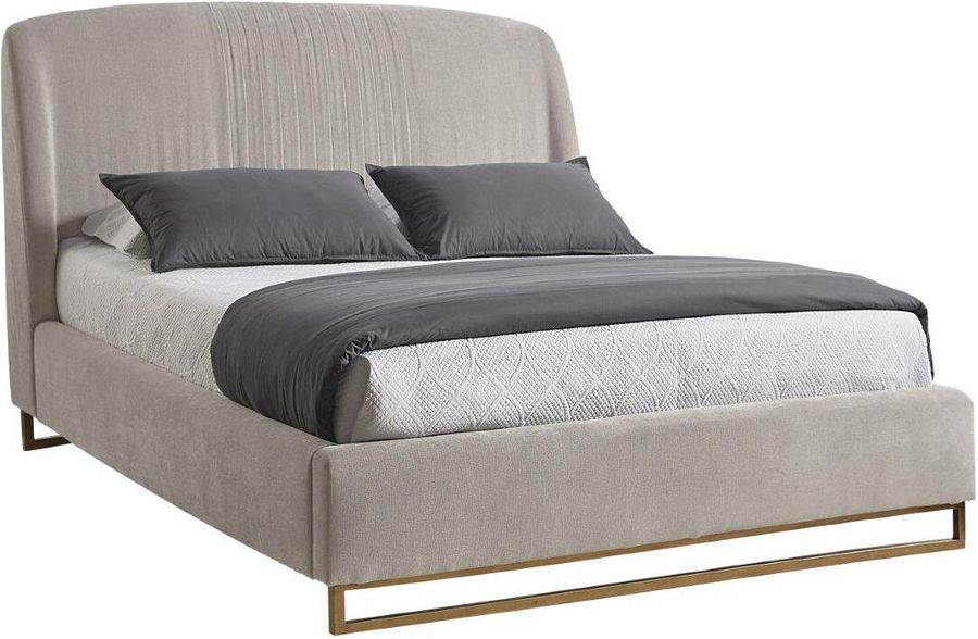 The appearance of St-Pierre-Jolys Gray Queen Platform Bed designed by Bennett Interiors in the transitional interior design. This gray piece of furniture  was selected by 1StopBedrooms from St-Pierre-Jolys Collection to add a touch of cosiness and style into your home. Sku: 105089. Bed Type: Platform Bed. Material: Fabric. Product Type: Platform Bed. Bed Size: Queen. Image1