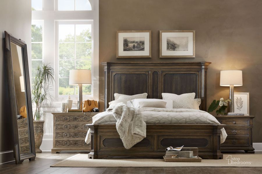 The appearance of Hill Country Woodcreek Saddle Brown and Black Queen Mansion Bedroom Set designed by Hooker in the traditional interior design. This brown piece of furniture  was selected by 1StopBedrooms from Hill Country Collection to add a touch of cosiness and style into your home. Sku: 5960-90251-MULTI;5960-90252-MULTI;5960-90253-MULTI;5960-90015-MULTI. Bed Type: Panel Bed. Material: Wood. Product Type: Panel Bed. Bed Size: Queen. Image1