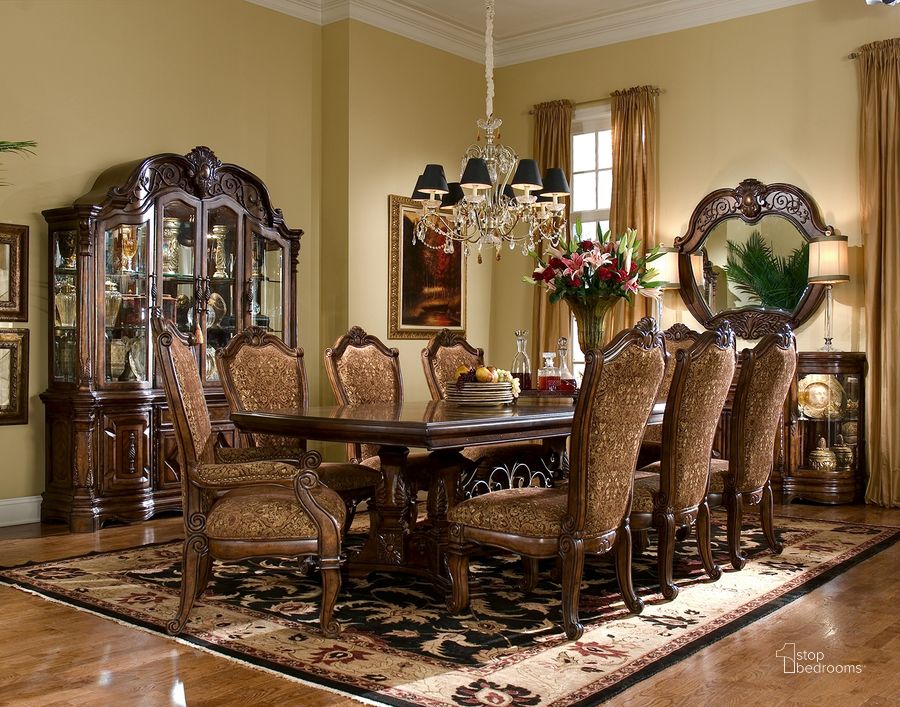 The appearance of Vinewood Vintage Fruitwood Dining Room Set 0qb24415623 designed by Windsor Home in the traditional interior design. This vintage fruitwood piece of furniture  was selected by 1StopBedrooms from Vinewood Collection to add a touch of cosiness and style into your home. Sku: 70002T-54;70002B-54;70002MS-54;70003-54;70004-54. Table Base Style: Trestle. Material: Wood. Product Type: Dining Room Set. Table Top Shape: Rectangular. Size: 84". Image1