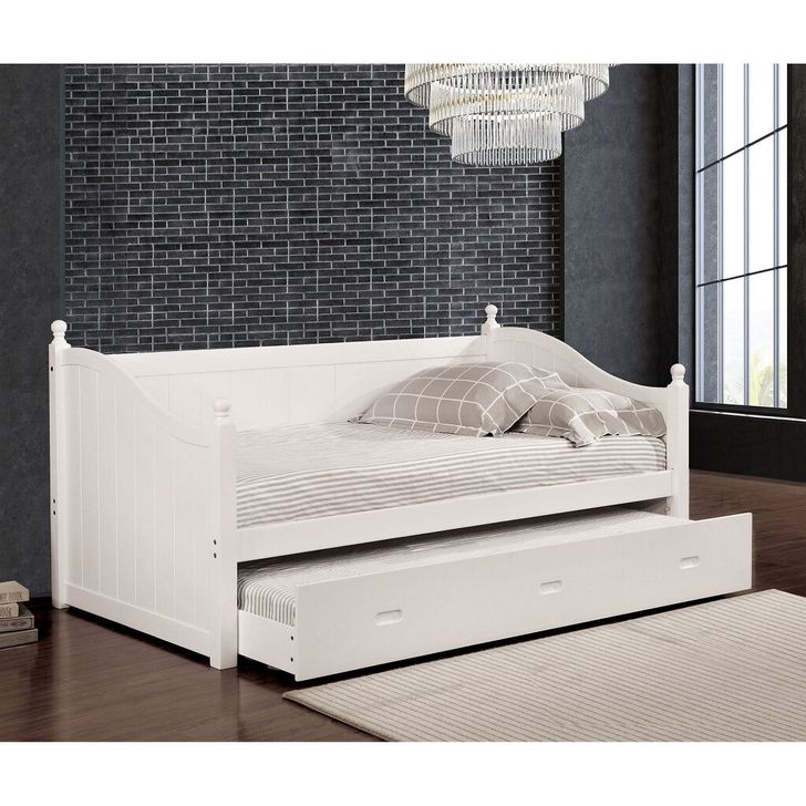 The appearance of Walcott Daybed With Twin Trundle In White designed by Furniture of America in the country / farmhouse interior design. This white piece of furniture  was selected by 1StopBedrooms from Walcott Collection to add a touch of cosiness and style into your home. Sku: CM1928WH-1;CM1928WH-2. Bed Type: Daybed. Material: Wood. Product Type: DayBed. Bed Size: Twin.