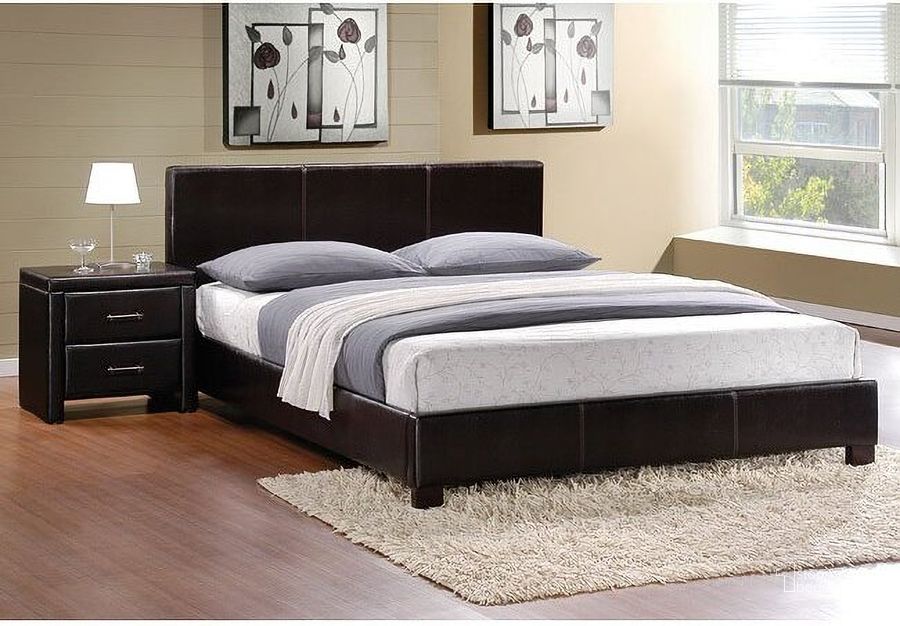 The appearance of Zoey Upholstered Bed Set designed by Homelegance in the modern / contemporary interior design. This brown piece of furniture  was selected by 1StopBedrooms from Zoey Collection to add a touch of cosiness and style into your home. Sku: 5790F-1;5790F-3;5790-4. Bed Type: Platform Bed. Product Type: Platform Bed. Bed Size: Full. Material: Vinyl. Image1