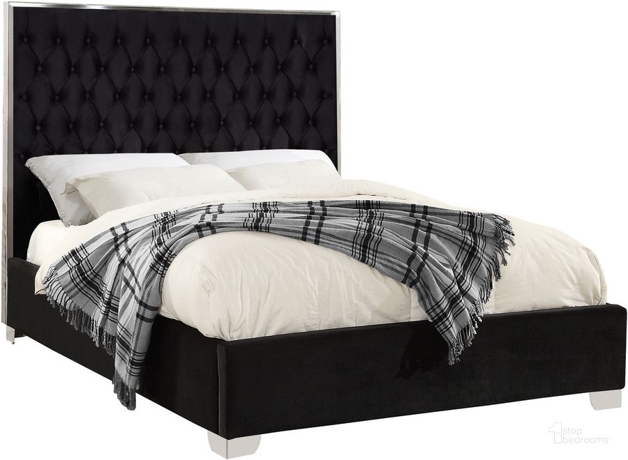 The appearance of Meridian Lexi Black Velvet King Bed designed by Meridian in the modern / contemporary interior design. This black velvet piece of furniture  was selected by 1StopBedrooms from Lexi Collection to add a touch of cosiness and style into your home. Sku: LexiBlack-K-1;LexiBlack-K-2. Bed Type: Platform Bed. Product Type: Platform Bed. Bed Size: King. Material: Velvet. Image1