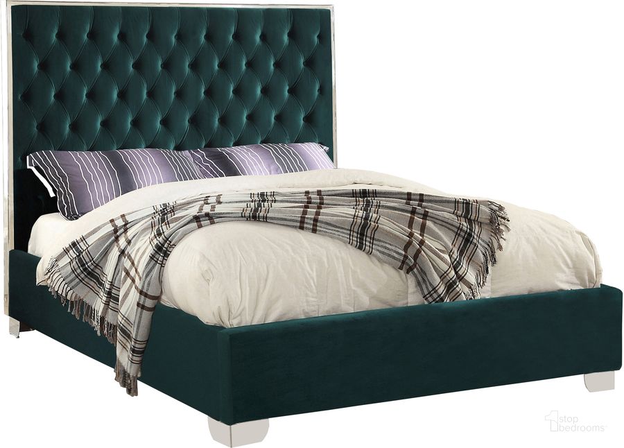 The appearance of Meridian Lexi Green Velvet King Bed designed by Meridian in the modern / contemporary interior design. This green velvet piece of furniture  was selected by 1StopBedrooms from Lexi Collection to add a touch of cosiness and style into your home. Sku: LexiGreen-K-1;LexiGreen-K-2. Bed Type: Platform Bed. Product Type: Platform Bed. Bed Size: King. Material: Velvet. Image1