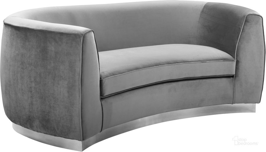 The appearance of Meridian Julian Grey Velvet Loveseat designed by Meridian in the modern / contemporary interior design. This grey velvet piece of furniture  was selected by 1StopBedrooms from Julian Collection to add a touch of cosiness and style into your home. Sku: 621Grey-L. Product Type: Loveseat. Material: Velvet. Image1