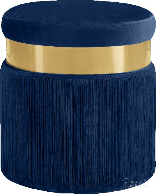 The appearance of Meridian Yasmine Navy Velvet Ottoman designed by Meridian in the modern / contemporary interior design. This navy velvet piece of furniture  was selected by 1StopBedrooms from Yasmine Collection to add a touch of cosiness and style into your home. Sku: 142Navy. Product Type: Ottoman. Image1