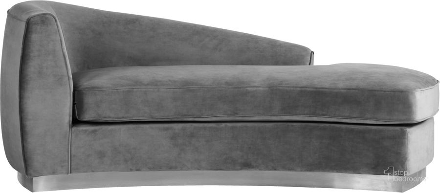 The appearance of Meridian Julian 621Grey Velvet Chaise designed by Meridian in the modern / contemporary interior design. This grey velvet piece of furniture  was selected by 1StopBedrooms from Julian Collection to add a touch of cosiness and style into your home. Sku: 621Grey-Chaise. Product Type: Chaise. Material: Velvet. Image1