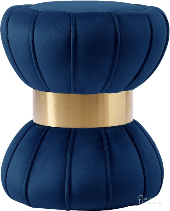 The appearance of Meridian Vino Navy Velvet Ottoman designed by Meridian in the modern / contemporary interior design. This navy velvet piece of furniture  was selected by 1StopBedrooms from Vino Collection to add a touch of cosiness and style into your home. Sku: 145Navy. Product Type: Ottoman. Image1