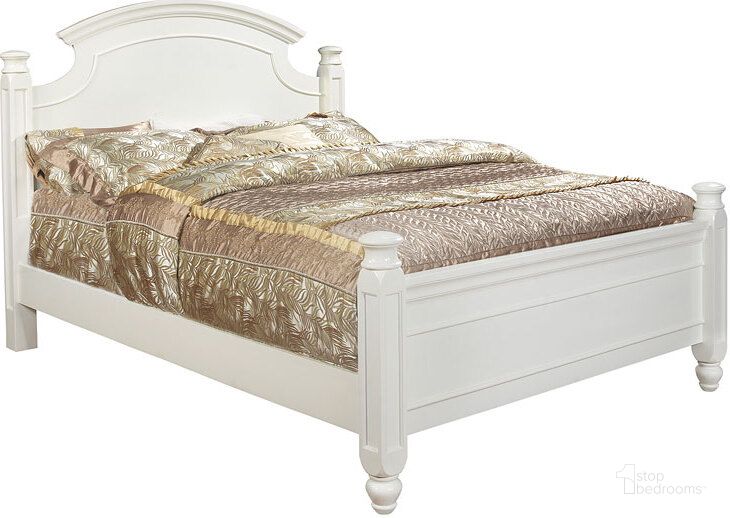 The appearance of G5975 Low Post Bed (Queen) designed by Glory in the traditional interior design. This white piece of furniture  was selected by 1StopBedrooms from G59 Collection to add a touch of cosiness and style into your home. Sku: G5975A-QB-Queen Bed  Headboard & Footboard;G5975A-QB-Queen  Bed  Posts;G5975A-QB-Queen Bed  Rails. Material: Wood. Bed Size: Queen. Product Type: Low Post Bed.