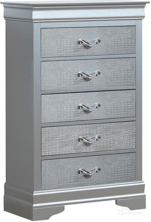 The appearance of G6500 Chest designed by Glory in the traditional interior design. This silver piece of furniture  was selected by 1StopBedrooms from G65 Collection to add a touch of cosiness and style into your home. Sku: G6500-CH-Chest. Material: Wood. Product Type: Chest.