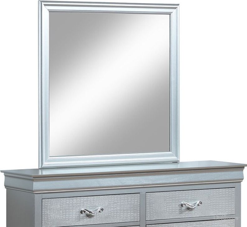 The appearance of G6500 Mirror designed by Glory in the traditional interior design. This silver piece of furniture  was selected by 1StopBedrooms from G65 Collection to add a touch of cosiness and style into your home. Sku: G6500-M-Mirror. Material: Wood. Product Type: Dresser Mirror.