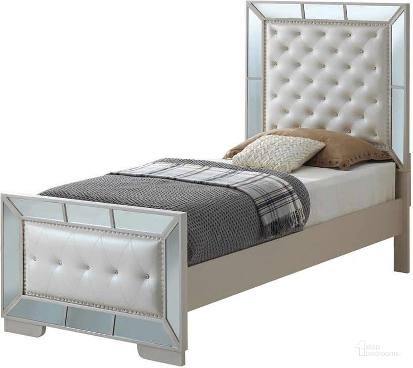 The appearance of G8100A Panel Bed (Twin) designed by Glory in the transitional interior design. This pearl piece of furniture  was selected by 1StopBedrooms from G81 Collection to add a touch of cosiness and style into your home. Sku: G8100A-TB-Twin Bed  Headboard;G8100A-TB-Twin Bed  Footboard;G8100A-TB-Twin Bed  Rails. Bed Type: Panel Bed. Material: Wood. Product Type: Panel Bed. Bed Size: Twin. Image1