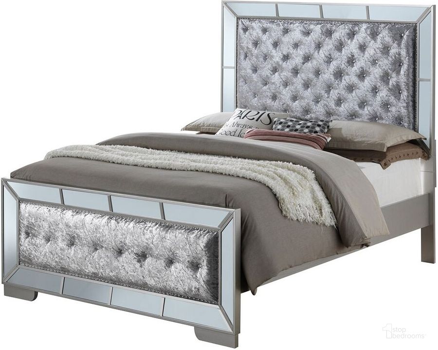 The appearance of G8105A Panel Bed (Queen) designed by Glory in the transitional interior design. This gray piece of furniture  was selected by 1StopBedrooms from G81 Collection to add a touch of cosiness and style into your home. Sku: G8105A-QB-Queen  Bed  Headboard;G8105A-QB-Queen  Bed  Footboard;G8105A-QB-Queen Bed  Rails. Bed Type: Panel Bed. Material: Wood. Product Type: Panel Bed. Bed Size: Queen. Image1