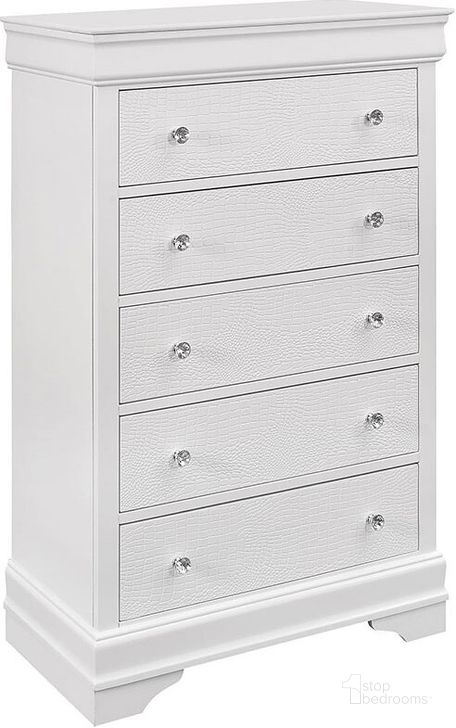 The appearance of Pompei Chest (White) designed by Global Furniture USA in the transitional interior design. This white piece of furniture  was selected by 1StopBedrooms from Pompei Collection to add a touch of cosiness and style into your home. Sku: POMPEI-METALLIC WHITE-CH. Material: Wood. Product Type: Chest. Image1