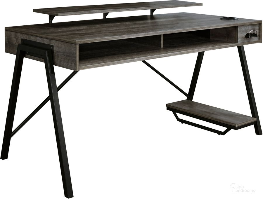The appearance of Adaire Gunmetal Game Table designed by Off 5th Home in the transitional interior design. This gunmetal piece of furniture  was selected by 1StopBedrooms from Adaire Collection to add a touch of cosiness and style into your home. Sku: H700-28. Material: Metal. Product Type: Game Table. Image1