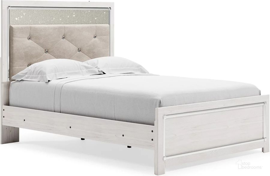 The appearance of Altyra White Full Panel Bed designed by Signature Design by Ashley in the modern / contemporary interior design. This white piece of furniture  was selected by 1StopBedrooms from Altyra Collection to add a touch of cosiness and style into your home. Sku: B2640-87;B2640-84;B2640-86. Bed Type: Panel Bed. Material: Fabric. Product Type: Panel Bed. Bed Size: Full. Image1