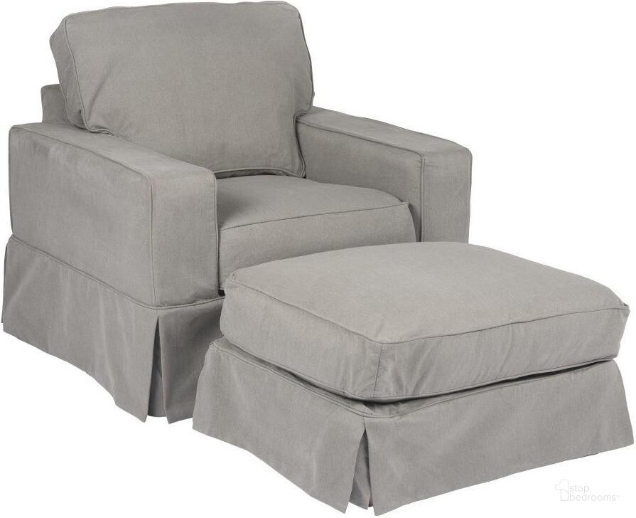 The appearance of Americana Gray Box Cushion Slipcovered Chair and Ottoman designed by Sunset Trading in the modern / contemporary interior design. This grey piece of furniture  was selected by 1StopBedrooms from Americana Collection to add a touch of cosiness and style into your home. Sku: SU-108520-391094;SU-108530-391094. Material: Wood. Product Type: Chair with Ottoman. Image1