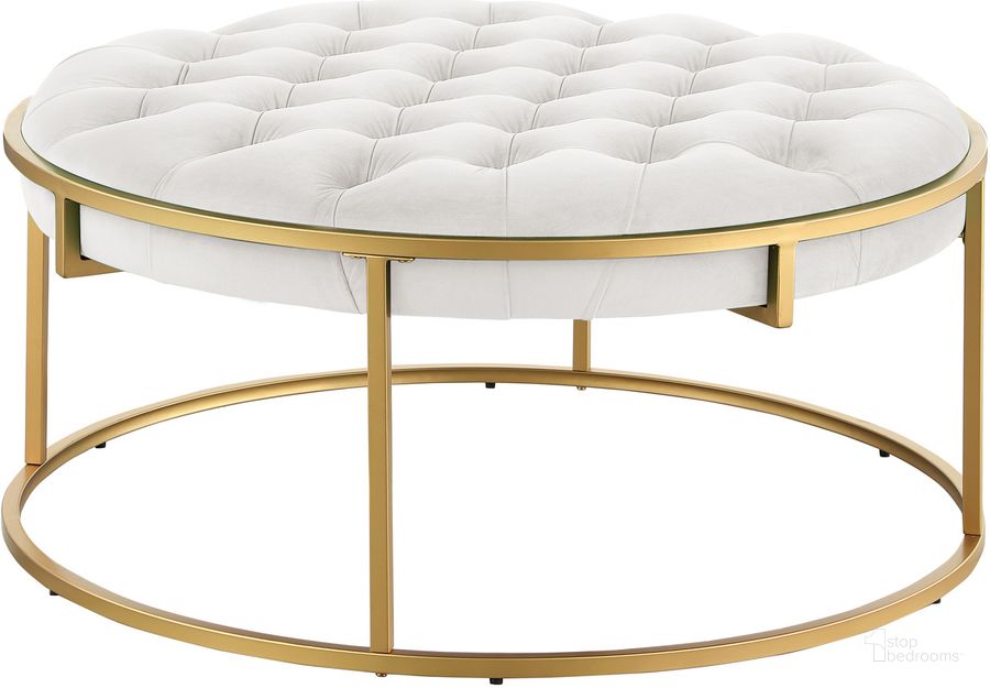 The appearance of Amoria Cream Rectangle Ottoman In Brushed Gold designed by Best Master Furniture in the cabin / lodge interior design. This cream piece of furniture  was selected by 1StopBedrooms from Amoria Collection to add a touch of cosiness and style into your home. Sku: A807CG. Product Type: Ottoman. Material: Velvet. Image1