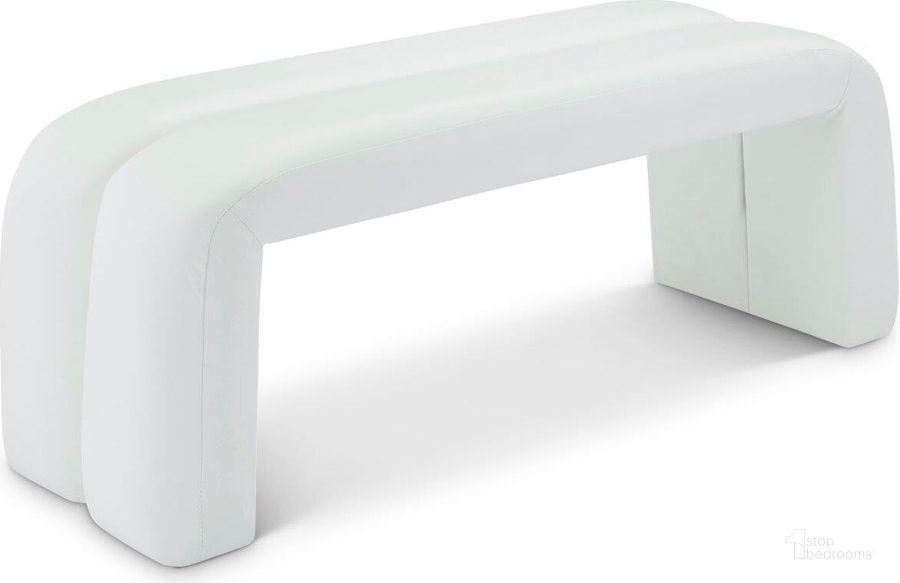 The appearance of Arc White Faux Leather Bench designed by Meridian in the modern / contemporary interior design. This white piece of furniture  was selected by 1StopBedrooms from Arc Collection to add a touch of cosiness and style into your home. Sku: 116White. Material: Leather. Product Type: Bench. Image1