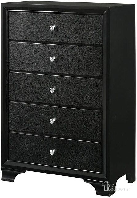 The appearance of Askilton Black Chest designed by Isaac Tahari in the transitional interior design. This black piece of furniture  was selected by 1StopBedrooms from Askilton Collection to add a touch of cosiness and style into your home. Sku: B4350-4. Product Type: Chest. Image1