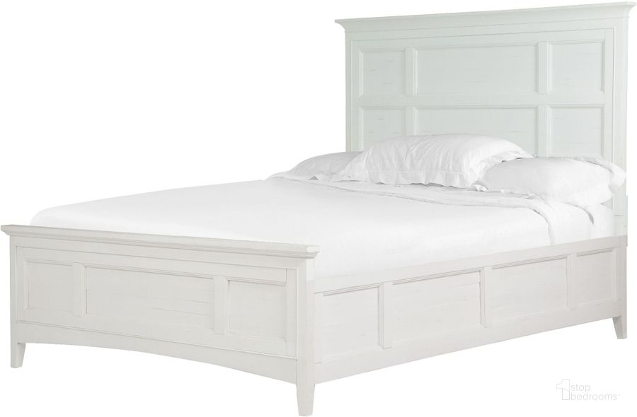 The appearance of Heron Cove Chalk White King Panel Bed designed by Magnussen in the modern / contemporary interior design. This white piece of furniture  was selected by 1StopBedrooms from Heron Cove Collection to add a touch of cosiness and style into your home. Sku: B4400-64H;B4400-64F;B4400-54R. Bed Type: Panel Bed. Material: Wood. Product Type: Panel Bed. Bed Size: King. Image1