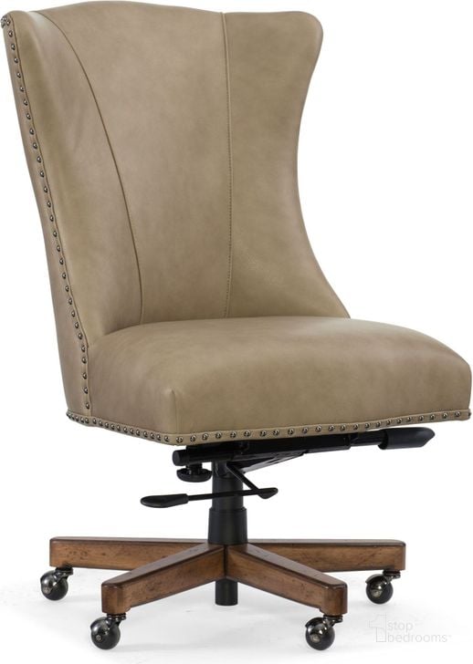 The appearance of Lynn Beige Leather Home Office Swivel Chair designed by Hooker in the traditional interior design. This beige piece of furniture  was selected by 1StopBedrooms from Lynn Collection to add a touch of cosiness and style into your home. Sku: EC483-083. Material: Leather. Product Type: Swivel Chair. Image1