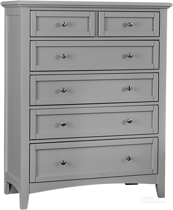The appearance of Bonanza Gray 5 Drawer Chest designed by Vaughan Bassett in the transitional interior design. This gray piece of furniture  was selected by 1StopBedrooms from Bonanza Collection to add a touch of cosiness and style into your home. Sku: BB26-115. Product Type: Chest. Image1