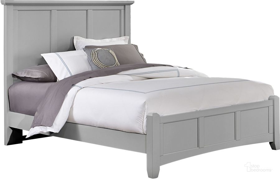 The appearance of Bonanza Gray King Mansion Bed designed by Vaughan Bassett in the transitional interior design. This gray piece of furniture  was selected by 1StopBedrooms from Bonanza Collection to add a touch of cosiness and style into your home. Sku: BB26-668;BB26-866;BB26-922;MS-MS2. Bed Type: Panel Bed. Product Type: Panel Bed. Bed Size: King. Image1