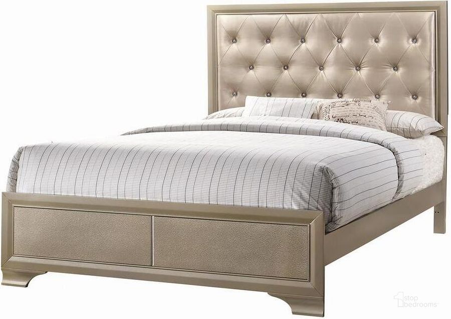 The appearance of Beaumont Champagne King Upholstered Panel Bed designed by Coaster in the transitional interior design. This gray piece of furniture  was selected by 1StopBedrooms from Beaumont Collection to add a touch of cosiness and style into your home. Sku: 205291KEB1;205291KEB2. Bed Type: Panel Bed. Material: Fabric. Product Type: Panel Bed. Bed Size: King. Image1