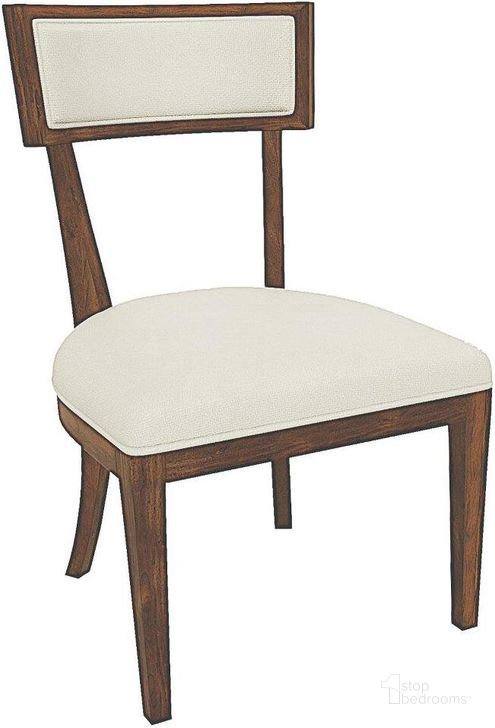 The appearance of Bedford Park Tobacco Dining Side Chair Set Of 2 designed by Hekman in the transitional interior design. This tobacco piece of furniture  was selected by 1StopBedrooms from Bedford Park Collection to add a touch of cosiness and style into your home. Sku: 26023. Product Type: Side Chair.