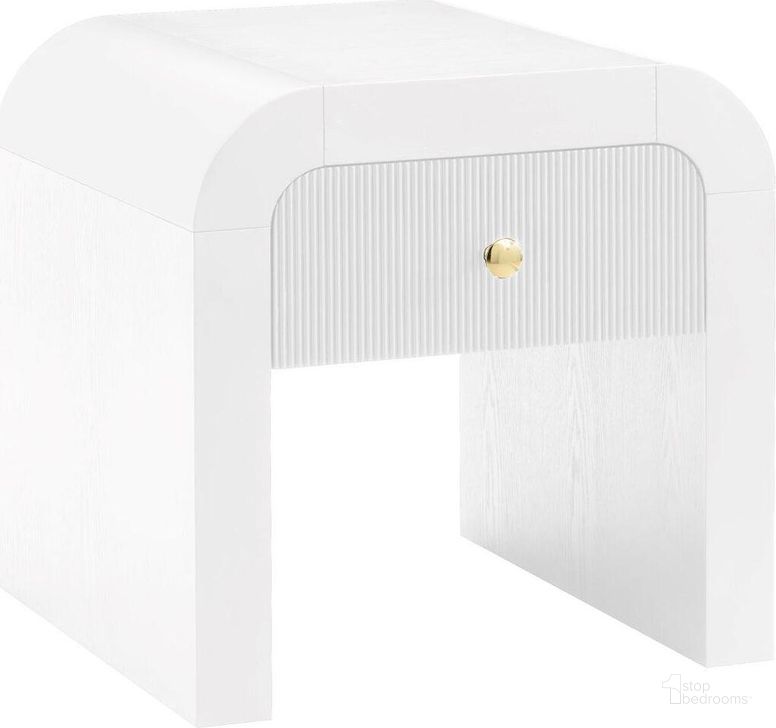 The appearance of Bellagio White Wood End Table designed by Best Master Furniture in the modern / contemporary interior design. This white piece of furniture  was selected by 1StopBedrooms from Bellagio Collection to add a touch of cosiness and style into your home. Sku: B1931WE. Material: Wood. Product Type: End Table. Image1
