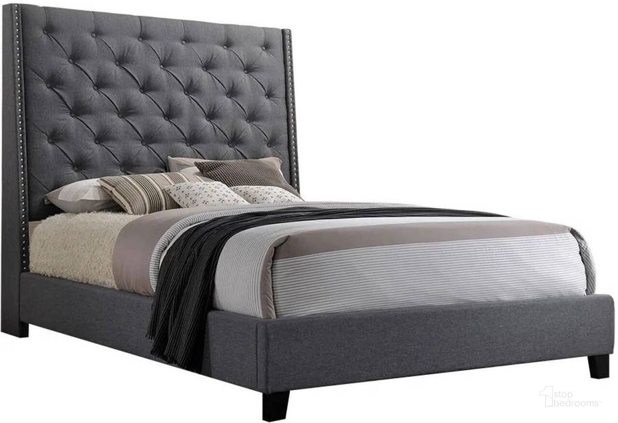The appearance of Bergeronnes Gray King Platform Bed designed by Boho House in the modern / contemporary interior design. This gray piece of furniture  was selected by 1StopBedrooms from Bergeronnes Collection to add a touch of cosiness and style into your home. Sku: 5265GY-K-HB;5265GY-K-FRW. Bed Type: Panel Bed. Product Type: Panel Bed. Bed Size: King. Image1