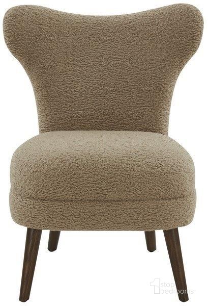 The appearance of Brandietta Faux Shearling Chair In Walnut Brown designed by Safavieh Couture in the modern / contemporary interior design. This walnut brown piece of furniture  was selected by 1StopBedrooms from Brandietta Collection to add a touch of cosiness and style into your home. Sku: SFV5076A. Product Type: Accent Chair. Material: Plywood. Image1
