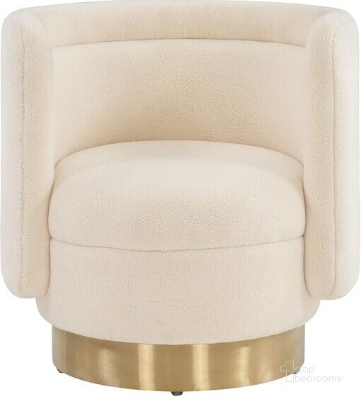 The appearance of Brynlee Swivel Accent Chair In Ivory And Gold designed by Safavieh Couture in the glam interior design. This ivory and gold piece of furniture  was selected by 1StopBedrooms from Brynlee Collection to add a touch of cosiness and style into your home. Sku: SFV4721C. Material: Wood. Product Type: Accent Chair. Image1