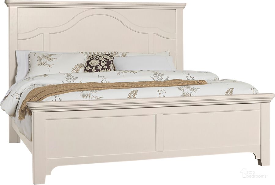 The appearance of Bungalow Lattice King Mantel Bed designed by Vaughan Bassett in the transitional interior design. This lattice piece of furniture  was selected by 1StopBedrooms from Bungalow Collection to add a touch of cosiness and style into your home. Sku: 744-669;744-966;744-922;MS-MS1. Bed Type: Panel Bed. Product Type: Panel Bed. Bed Size: King.