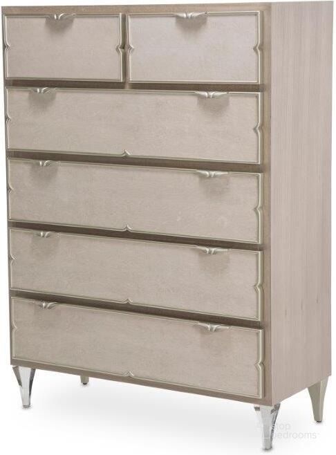 The appearance of Camden Court 6 Drawer Chest In Pearl designed by AICO in the modern / contemporary interior design. This pearl piece of furniture  was selected by 1StopBedrooms from Camden Court Collection to add a touch of cosiness and style into your home. Sku: 9005070-126. Material: Wood. Product Type: Chest. Image1