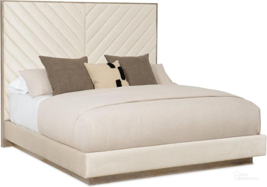 The appearance of Caracole Classic Meet U In The Middle Bed King designed by Caracole in the transitional interior design. This white piece of furniture  was selected by 1StopBedrooms from Caracole Classic Collection to add a touch of cosiness and style into your home. Sku: CLA-019-125F;CLA-019-125H;CLA-019-125R. Bed Type: Panel Bed. Material: Wood. Product Type: Panel Bed. Bed Size: King. Image1