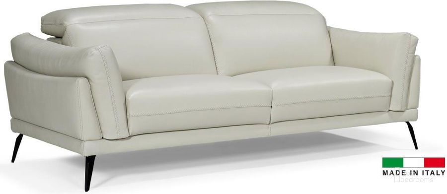 The appearance of Casino Loveseat In Light Grey designed by Bellini Modern Living in the modern / contemporary interior design. This light grey piece of furniture  was selected by 1StopBedrooms from Casino Collection to add a touch of cosiness and style into your home. Sku: Casino LS LGY. Product Type: Loveseat.