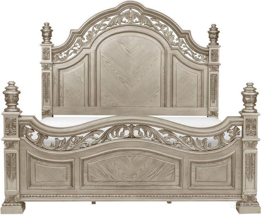 The appearance of Catalonia Platinum Gold Queen Poster Bed designed by Homelegance in the traditional interior design. This gold piece of furniture  was selected by 1StopBedrooms from Catalonia Collection to add a touch of cosiness and style into your home. Sku: 1824PG-1;1824PG-2;1824PG-3;1824PG-1P;1824PG-2P. Bed Type: Poster Bed. Product Type: Poster Bed. Bed Size: Queen. Image1