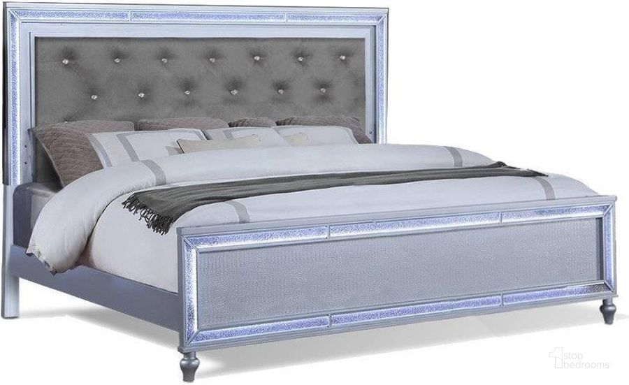 The appearance of Celeste Crystal Tufted Headboard With Led Lights King Bed In Silver designed by US Tamex in the glam interior design. This silver piece of furniture  was selected by 1StopBedrooms from Celeste Collection to add a touch of cosiness and style into your home. Sku: 52629K-HB;52629K-FB;52629K-RS. Bed Type: Panel Bed. Material: Wood. Product Type: Panel Bed. Bed Size: King. Image1