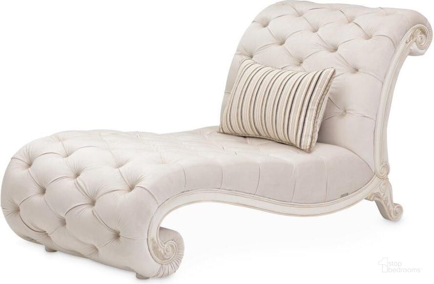 The appearance of Chamberi Chaise In Ivory And Classic Pearl designed by AICO in the traditional interior design. This ivory piece of furniture  was selected by 1StopBedrooms from Chamberi Collection to add a touch of cosiness and style into your home. Sku: 9059841-IVORY-113. Material: Wood. Product Type: Chaise. Image1