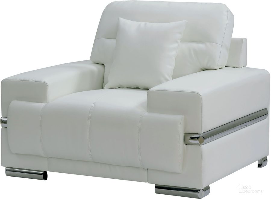 The appearance of Zibak White Chair designed by Furniture of America in the modern / contemporary interior design. This white piece of furniture  was selected by 1StopBedrooms from Zibak Collection to add a touch of cosiness and style into your home. Sku: CM6411WH-CH. Product Type: Living Room Chair. Material: Vinyl. Image1