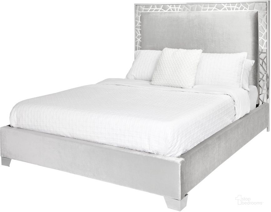 The appearance of Columbia Queen Bed In Grey designed by Uptown Club in the modern / contemporary interior design. This grey piece of furniture  was selected by 1StopBedrooms from Columbia Collection to add a touch of cosiness and style into your home. Sku: GY-BED-8503Q-GV. Bed Type: Platform Bed. Product Type: Bed. Bed Size: Queen. Material: Velvet. Image1