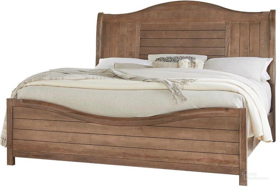 The appearance of Cool Farmhouse King Sleigh Bed In Natural designed by Vaughan Bassett in the transitional interior design. This natural piece of furniture  was selected by 1StopBedrooms from Cool Farmhouse Collection to add a touch of cosiness and style into your home. Sku: 800-663;800-366;800-922;MS-MS1. Bed Type: Sleigh Bed. Material: Wood. Product Type: Sleigh Bed. Bed Size: King. Image1