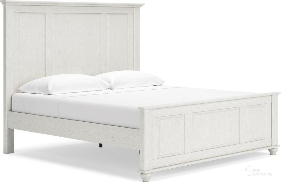 The appearance of Corgan White King Poster Bed designed by Windsor Home in the traditional interior design. This white piece of furniture  was selected by 1StopBedrooms from Corgan Collection to add a touch of cosiness and style into your home. Sku: B3290-58;B3290-61;B3290-56;B3290-97. Bed Type: Poster Bed. Material: Wood. Product Type: Poster Bed. Bed Size: King. Image1