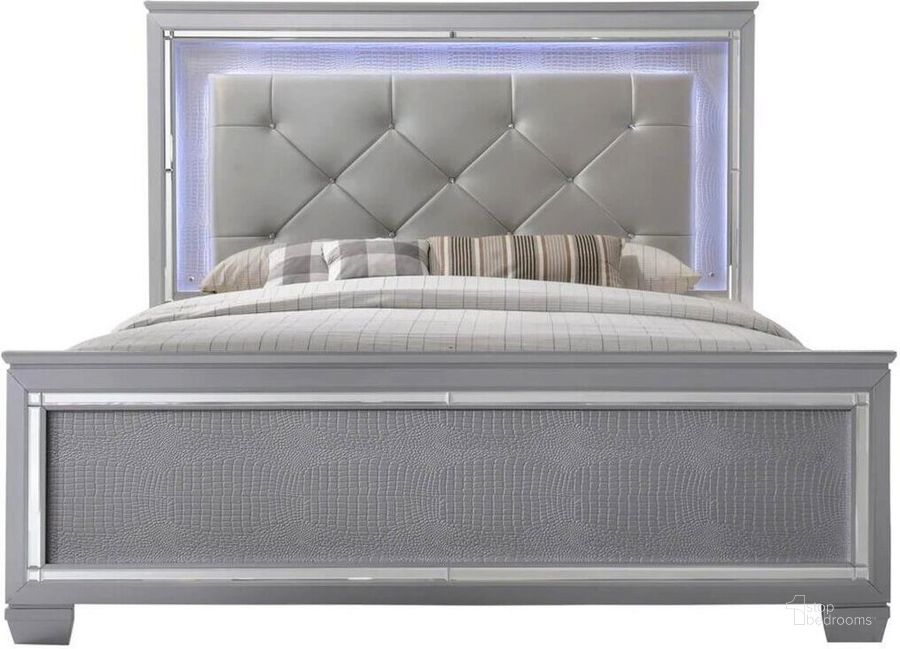 The appearance of Crown Mark Lillian Grey King Bed designed by Crown Mark in the modern / contemporary interior design. This gray piece of furniture  was selected by 1StopBedrooms from Lillian Collection to add a touch of cosiness and style into your home. Sku: B7100-K-HB;B7100-K-FB;B7100-KQ-RAIL. Bed Type: Panel Bed. Product Type: Panel Bed. Bed Size: King. Image1