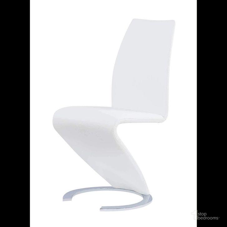 The appearance of D9002 Dining Chair (White) (Set of 2) designed by Global Furniture USA in the modern / contemporary interior design. This white piece of furniture  was selected by 1StopBedrooms from D9002 Collection to add a touch of cosiness and style into your home. Sku: D9002DC-WH (M);D9002DC-WH (M). Product Type: Dining Chair. Material: PU. Image1