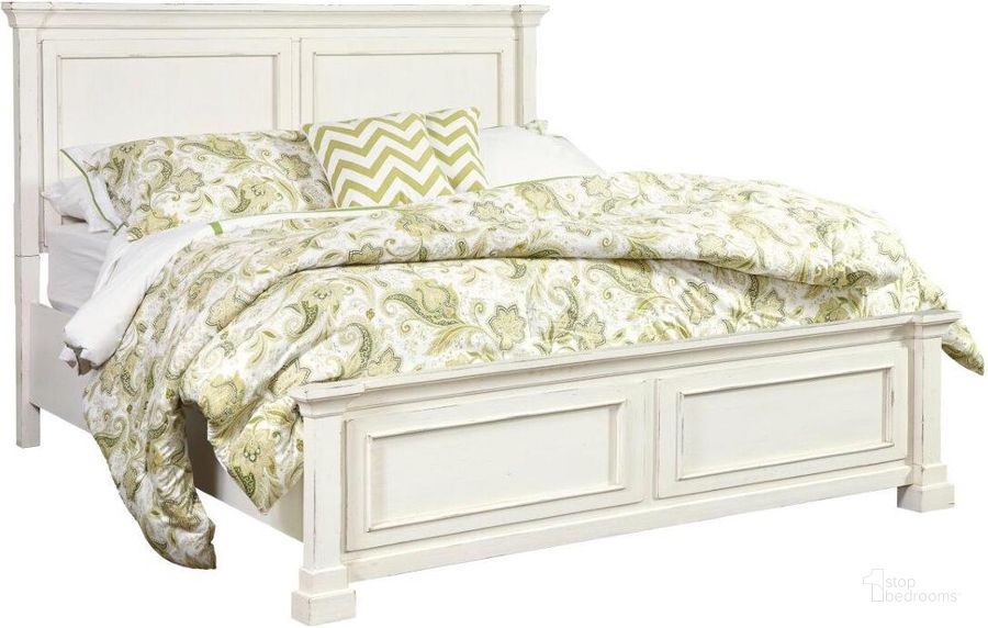 The appearance of Dartagnan Weathered White King Bed designed by Polished Pine in the country / farmhouse interior design. This weathered white piece of furniture  was selected by 1StopBedrooms from Dartagnan Collection to add a touch of cosiness and style into your home. Sku: 683-055;683-062;683-064. Bed Type: Panel Bed. Material: Wood. Product Type: Panel Bed. Bed Size: King. Image1